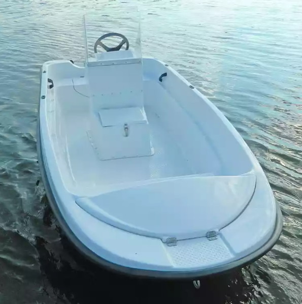 Стеклопластиковая лодка Пингвин с консолью (тримаран) в Орехово-Зуево