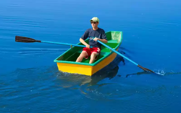 Стеклопластиковая лодка Малютка в Орехово-Зуево