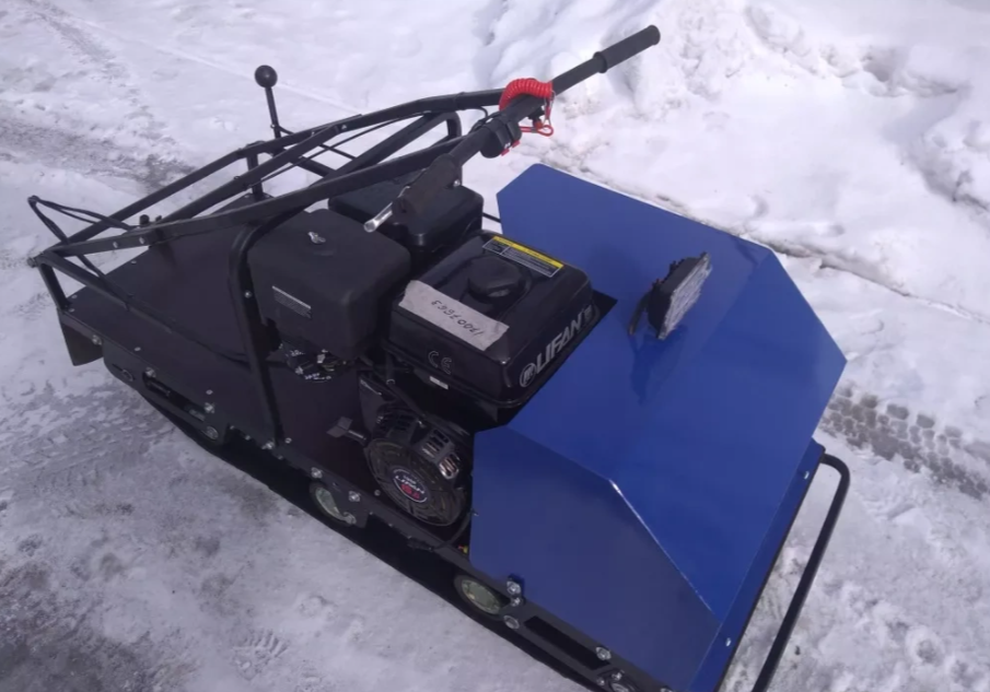 Мотобуксировщик AhtaR ЗИМА с реверсом (задний ход) в Орехово-Зуево