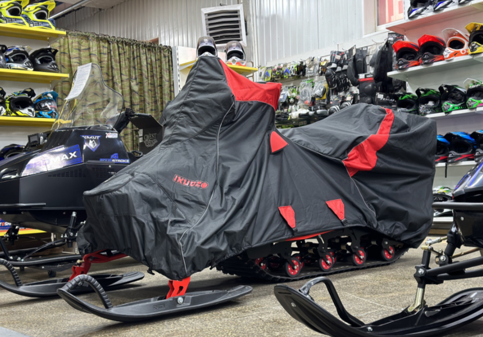 Чехол транспорт. снегохода IKUDZO HUNTER черно-красный Оксфорд ПРЕМИУМ качества с лого IKUDZO в Орехово-Зуево