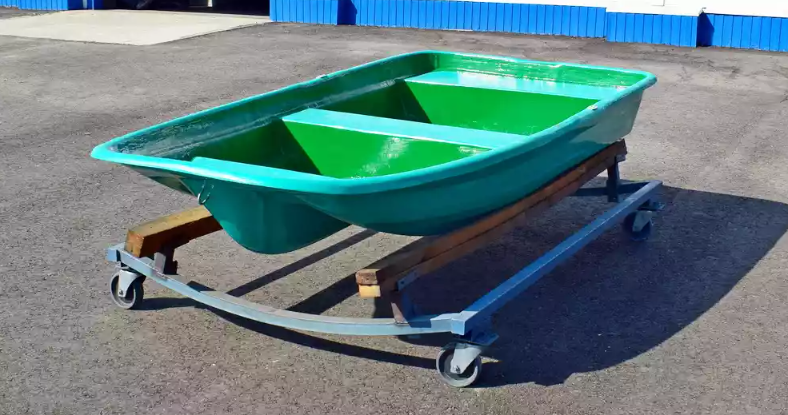 Стеклопластиковая лодка Старт (тримаран) в Орехово-Зуево