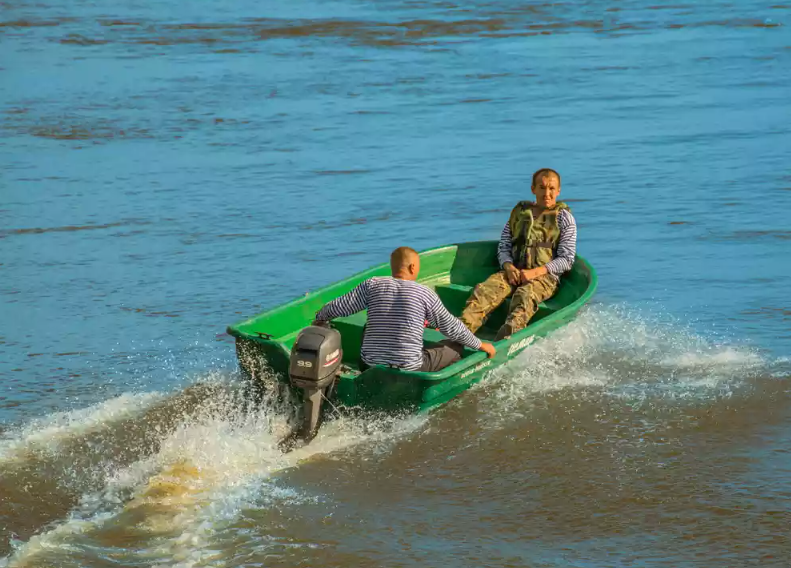 Стеклопластиковая лодка Neman-340 (тримаран) в Орехово-Зуево