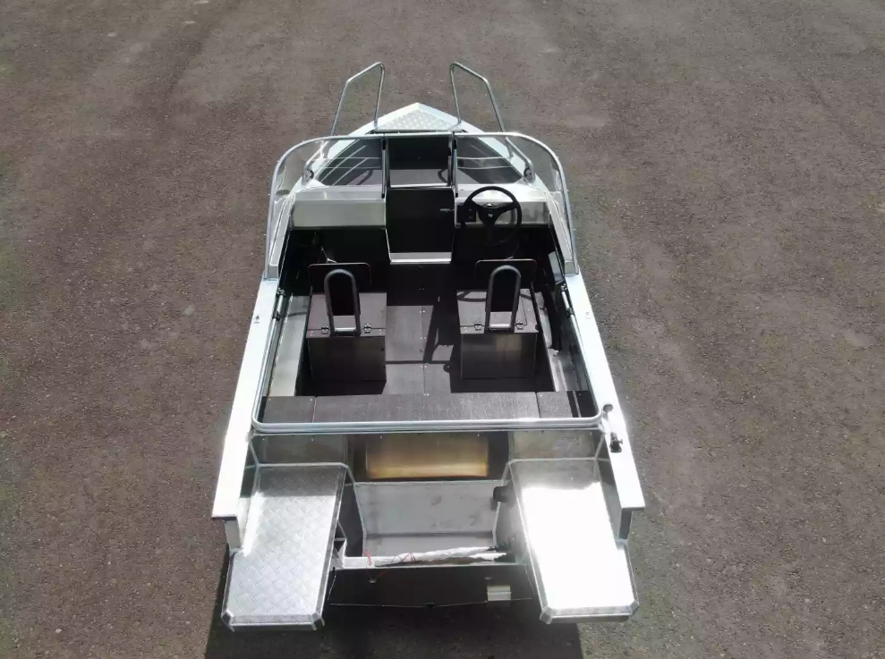 Алюминиевая лодка  Неман-400 DCM NEW в Орехово-Зуево