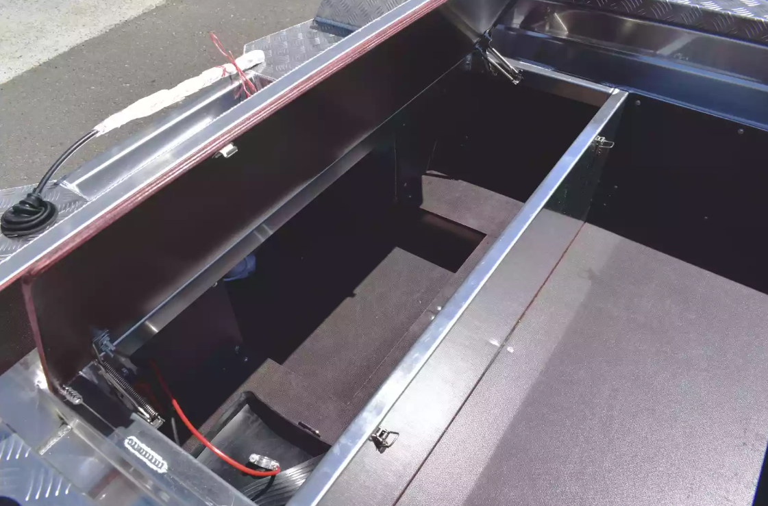 Алюминиевая лодка Wyatboat-390 DCM в Орехово-Зуево