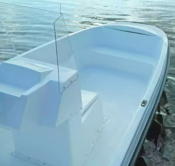 Стеклопластиковая лодка Пингвин с консолью (тримаран) в Орехово-Зуево