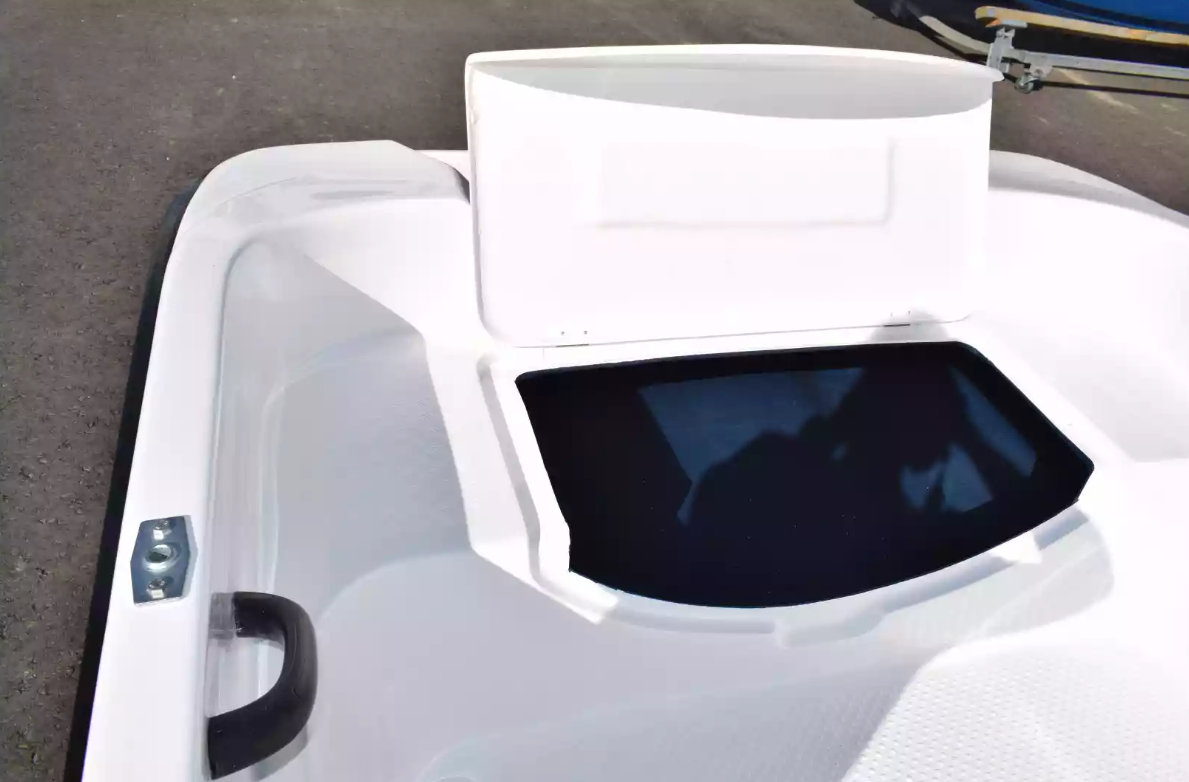 Стеклопластиковая лодка Пингвин (тримаран) в Орехово-Зуево