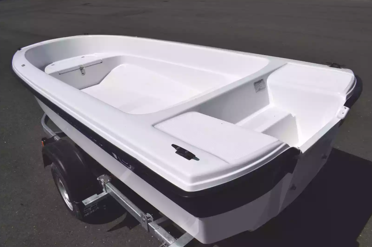 Стеклопластиковая лодка Wyatboat 430 тримаран в Орехово-Зуево