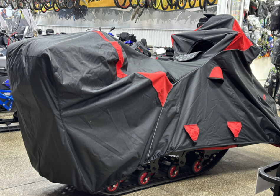 Чехол транспорт. снегохода IKUDZO HUNTER черно-красный Оксфорд ПРЕМИУМ качества с лого IKUDZO в Орехово-Зуево