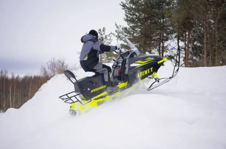 Миниснегоход Бурлак Азимут 20 л.с.  Б/У в Орехово-Зуево