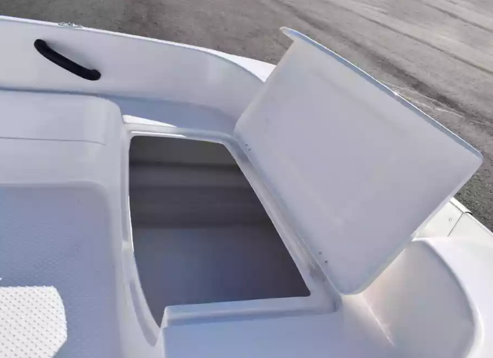 Стеклопластиковая лодка Пингвин (тримаран) в Орехово-Зуево