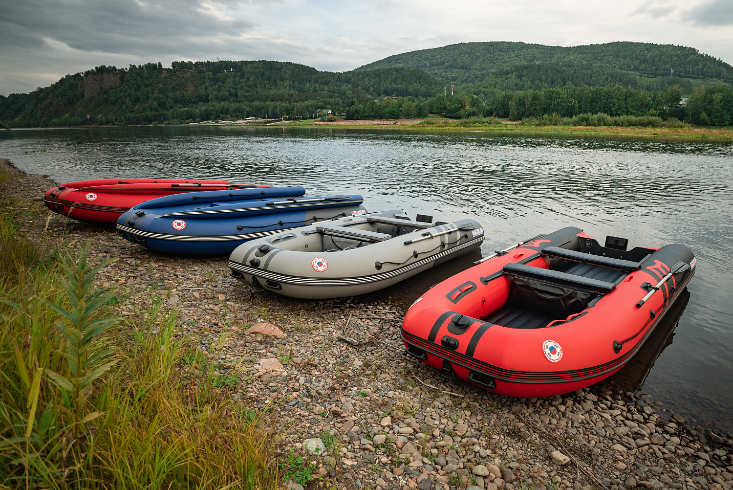 Лодка MISHIMO RIVER FJET PRO 430  под водомет в Орехово-Зуево