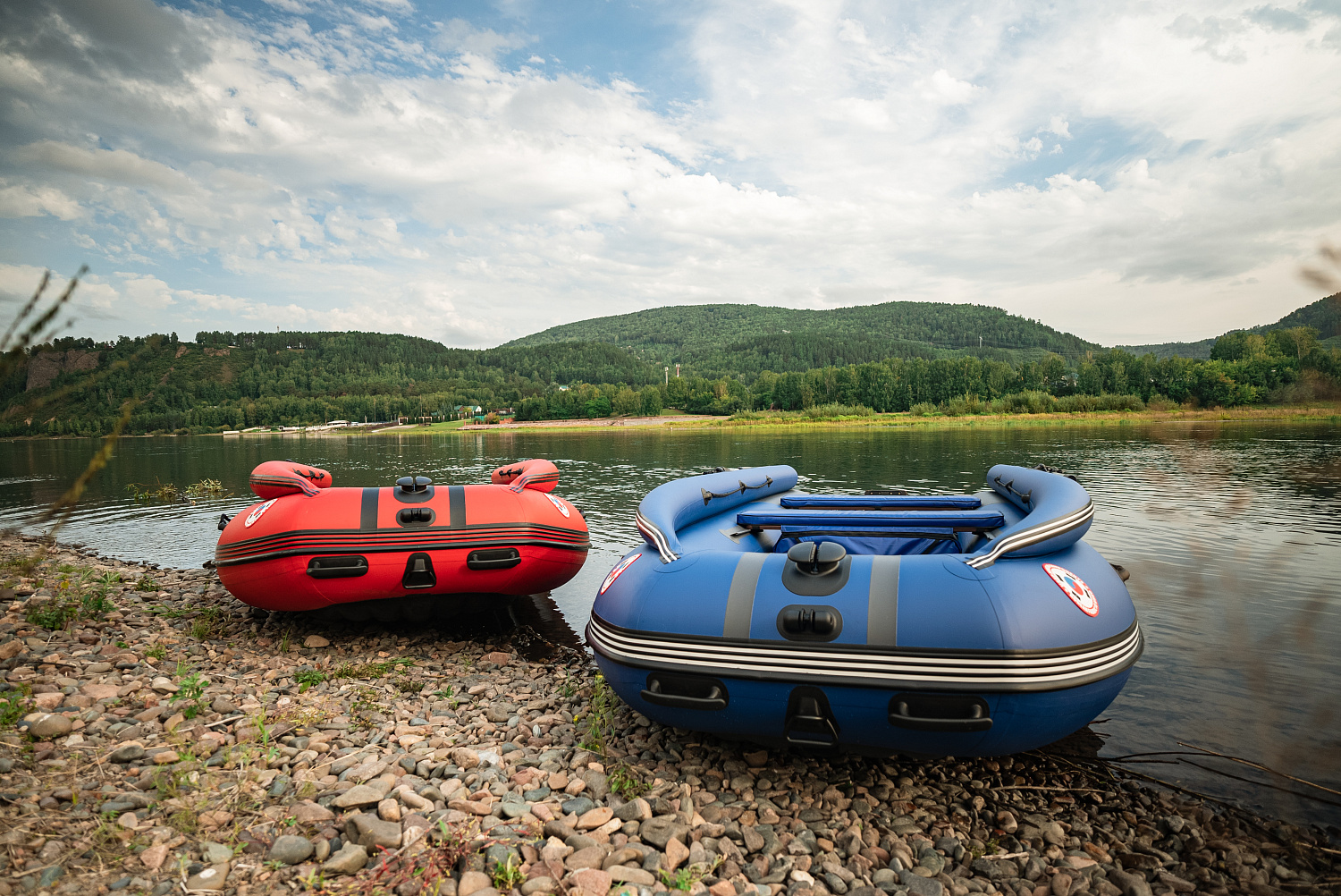 Лодка MISHIMO RIVER FJET PRO 430  под водомет в Орехово-Зуево